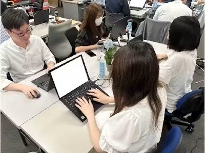 データ入力、情報収集