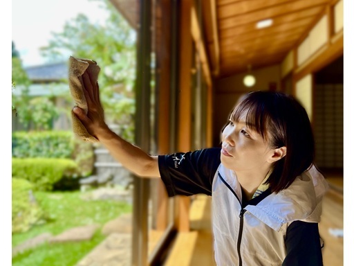 ＼時給1700円＆移動中も時給あり／【平日のみ/週2～/半日シフ...