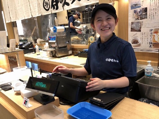シフト相談OK★扶養内OK◎履歴書不要・1食120円のまかない有...
