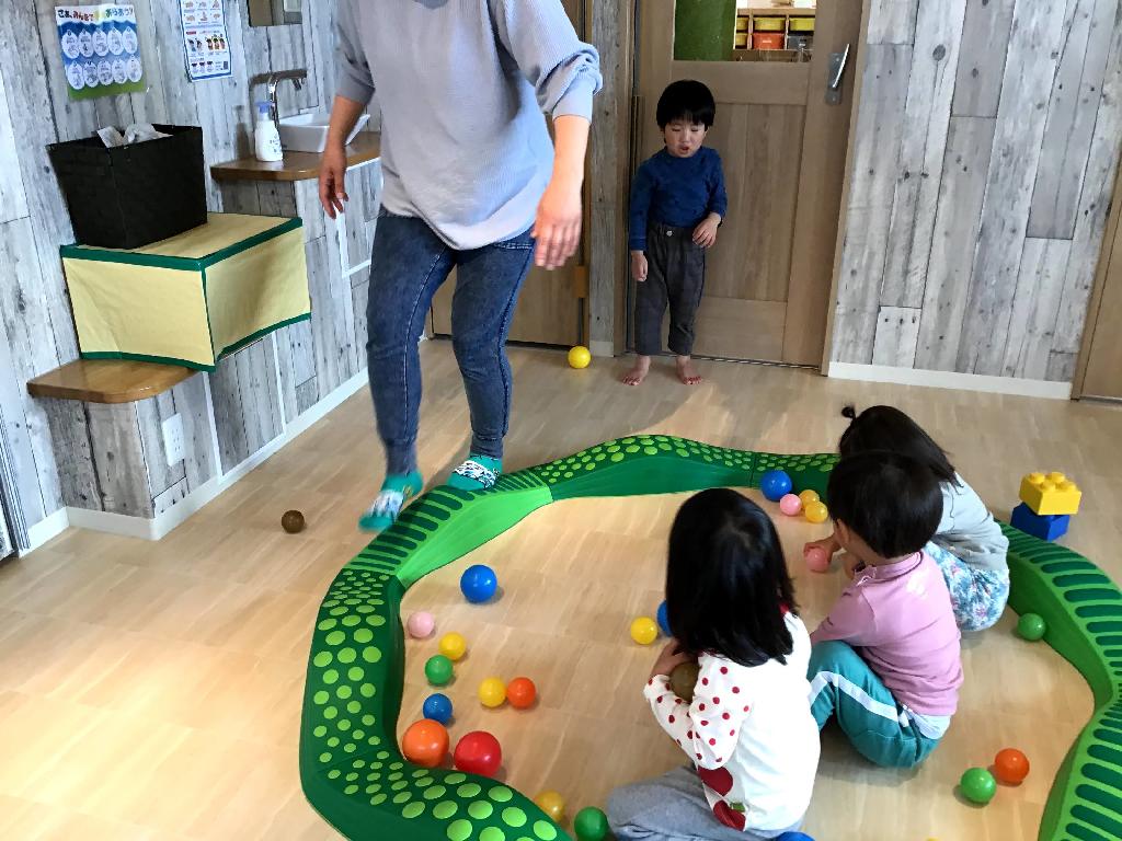 主婦 夫 活躍 Kids つなぐほいくえん センター南駅 のパート アルバイト求人情報 しゅふｊｏｂ No