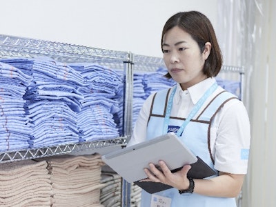16時まで勤務OKの衣類・日用品等の管理・入院セット説明STAFF