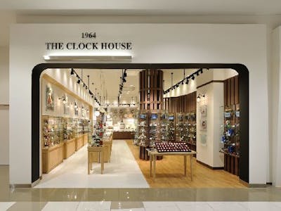 THE CLOCK HOUSE 旭川西店の求人画像