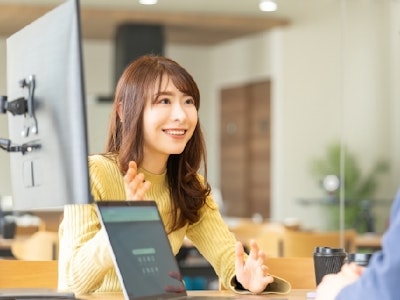 15時まで勤務OKのWEBサイトの制作・運営管理の業務・コーダー