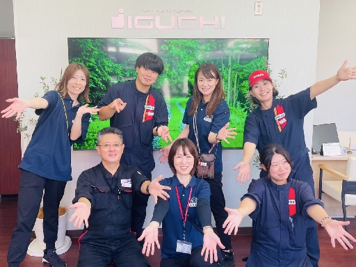 【洗車・回送スタッフ】女性が多く活躍しているお店です。週3日～　...