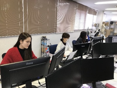 15時まで勤務OKの事務及び梱包発送軽作業