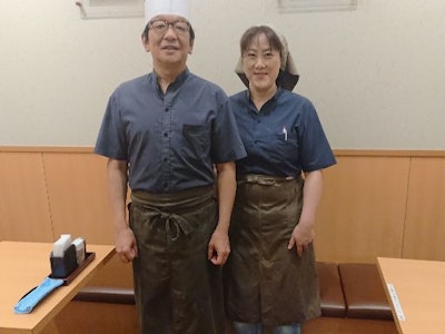 SOBA DINING凜や 池袋店の求人画像