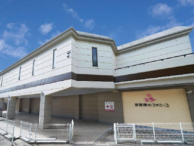 主婦(夫)に嬉しい葬儀スタッフ　式場設営・焼香案内・返礼品対応