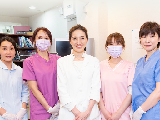 【週2日～・平日午後のみ】女性活躍の歯科医院で《受付＆診療補助ス...