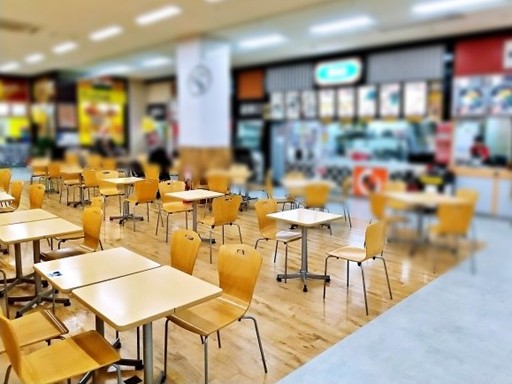 【立場】フードコートでかんたん調理補助＆接客＼はじめてのパートも...