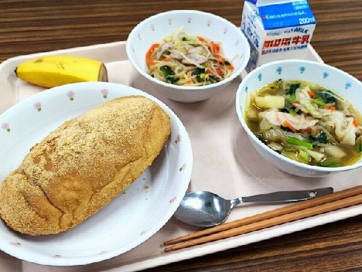 ＼しゅふ多数活躍中★／学校給食☆かんたん調理補助【平日・日中のみ...