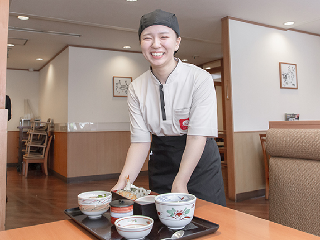 主婦・主夫活躍】和食さと 氷上店（石生駅）のパート・アルバイト求人情報｜しゅふＪＯＢ（No.16447720）