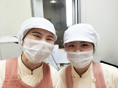 社員食堂のキッチン＆事務・大森町駅