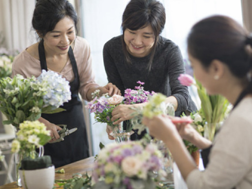 【業務委託】＼まずは説明会へ／★未経験＆WワークOK★憧れのフラ...