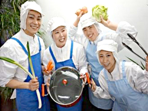 【給食の調理補助スタッフ 】Newスタッフ募集！◆入社祝い金3万...