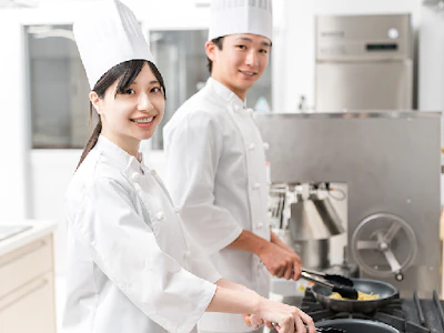 エスコンフィールド内社員食堂の調理師