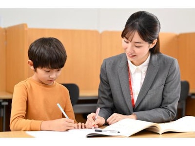 得意科目1教科からOK・個別指導塾の講師