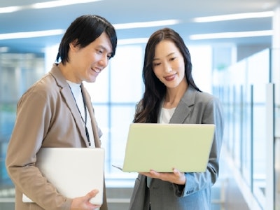 主婦(夫)歓迎のジュエリーメーカーで採用サポート