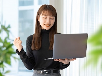 在宅ワークの英語が活かせる事務サポート