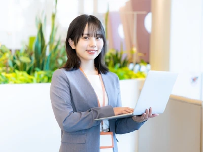 日総ブレイン株式会社