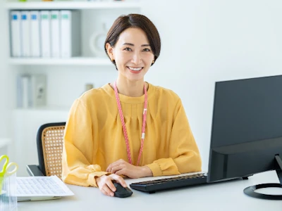 大手関連企業での事務