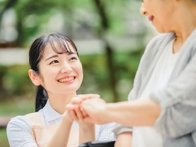 無資格okの入浴介助スタッフ（ケアワーカー）