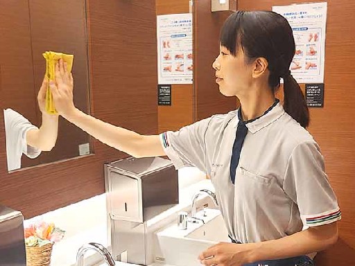 【OM5025】日比谷駅周辺★未経験OK！オフィスビルの清掃スタ...