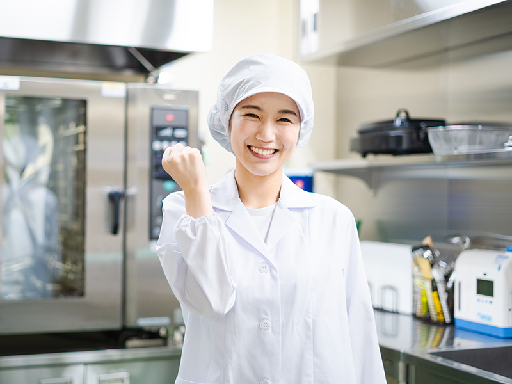 ＼タニタ食堂監修の食事づくり！／盛付け・食器類の洗浄など！学生寮...