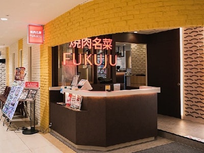 アルカキット錦糸町・焼肉レストランでのホールスタッフ