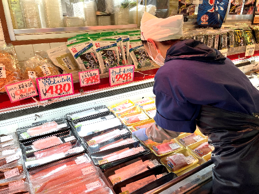 【鎌倉駅チカ】週2日～OK！魚屋さんの《軽作業スタッフ》募集◎簡...