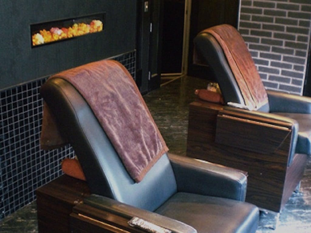 主婦 夫 活躍 Nail Salon Rounge 横浜店 横浜駅 のパート アルバイト求人情報 しゅふjob No 1366 主婦 夫 活躍 Nail Salon Rounge 横浜店 横浜駅 のパート アルバイト求人情報 しゅふjob No 1366