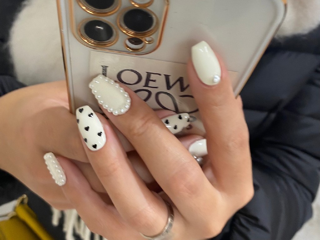 主婦 夫 活躍 Nail Salon Rounge 渋谷本店 渋谷駅 のパート アルバイト求人情報 しゅふｊｏｂ No