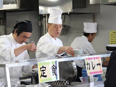 東京ビジネスサービス株式会社　(外国人研修施設内レストラン 調理補助)の求人画像