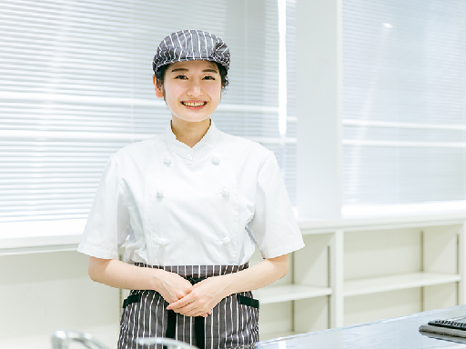 【大学の学食でパートさん募集！】盛付け、簡単な調理、食器類洗浄な...