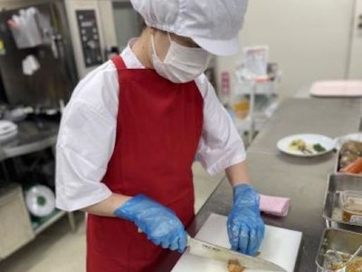 ブランクOKの工場内食堂　調理スタッフ
