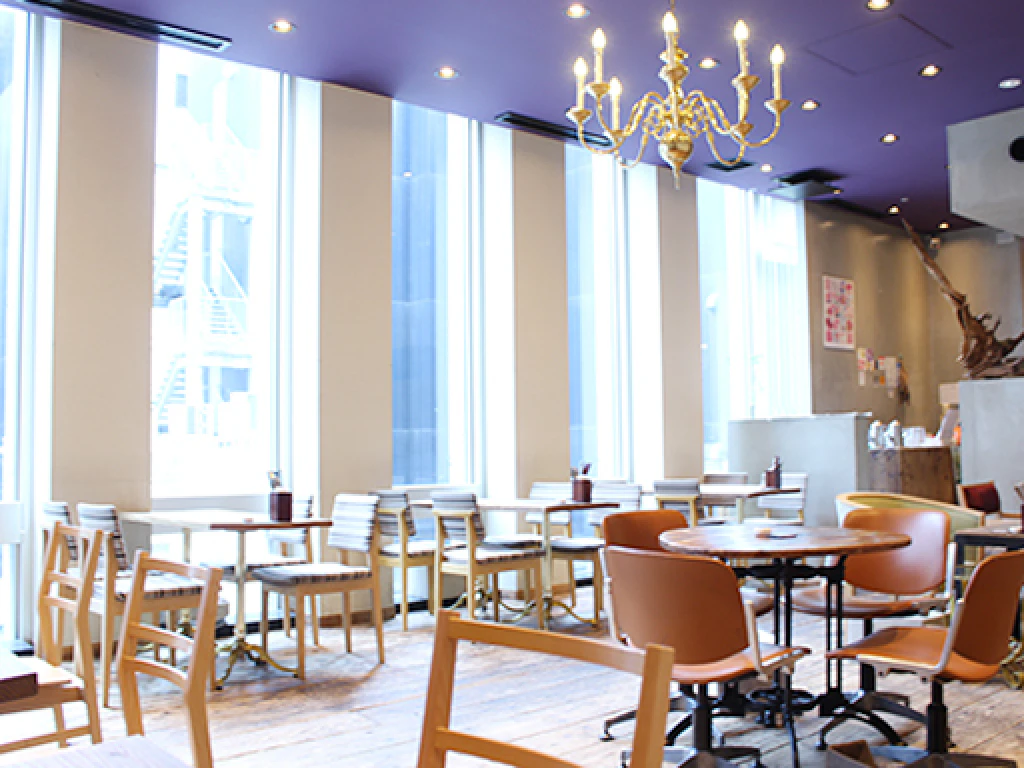 主婦 夫 活躍 Suzu Cafe Ginza 銀座一丁目駅 のパート アルバイト求人情報 しゅふｊｏｂ No