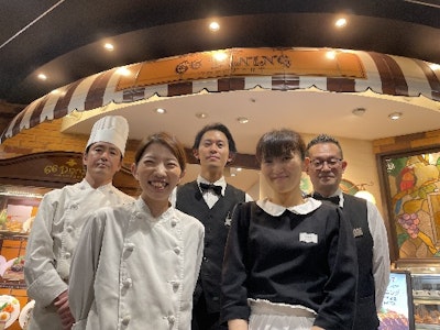 週1・3h～勤務OK、ランチのみ勤務大歓迎、オープニング募集