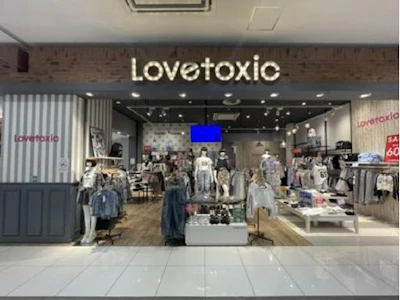 子供服販売スタッフ