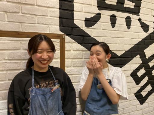 週０もアリ！自由度１２０％！＼串焼き店でホール・キッチンスタッフ...