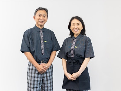 オフィスビルの清掃スタッフ　及び　巡回応援清掃スタッフ