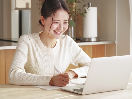 【完全在宅】簡単なご案内をお任せ！週1日/1日たったの30分から勤務OK★お子様との時間も大事にできる◎全国どこからでもご応募いただけます！ 【完全在宅】簡単なご案内をお任せ！週1日/1日たったの30分から勤務OK★お子様との時間も大事にできる◎全国どこからでもご応募いただけます！