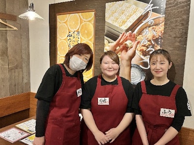 肉汁餃子と唐揚げの酒場　しんちゃん　平岸店の求人画像