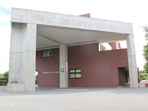 |M