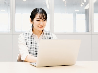 17時まで勤務OKの食品メーカーでの営業事務