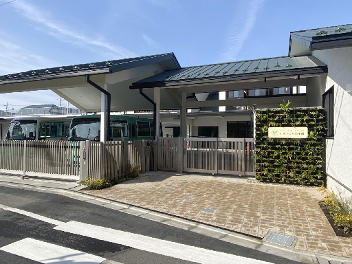 認定こども園内保育所での保育士・幼稚園教諭(1歳・2歳)／平日・...