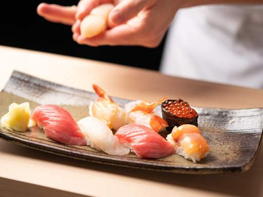 回転寿司の職人募集！魚を捌いたり、寿司を握ったり♪経験者歓迎！未...