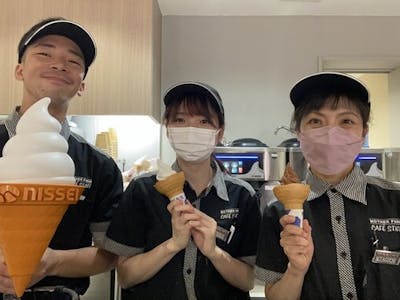 マザー牧場CAFE＆SOFTCREAM　東京タワー店の求人画像