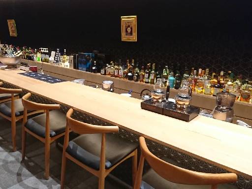 ＼百貨店内カフェバースタッフ／《週2日～＆1日4時間～OK！》平...