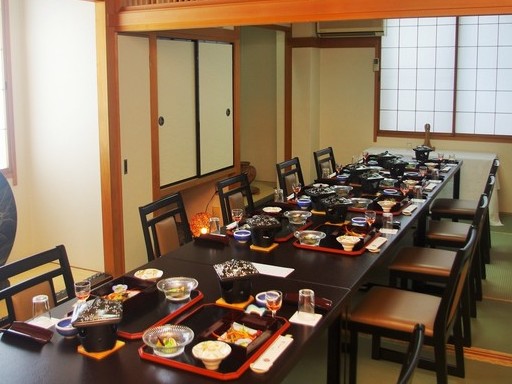 扶養内＆未経験OK　接客のお仕事(セレモニーホール)