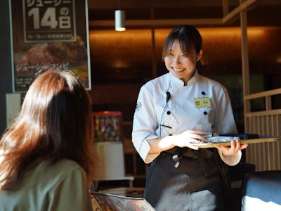 石焼ステーキ贅福井飯塚店の求人画像