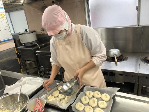 《平日15時まで★週3日～OK》食材カット等シンプル作業★保育園...